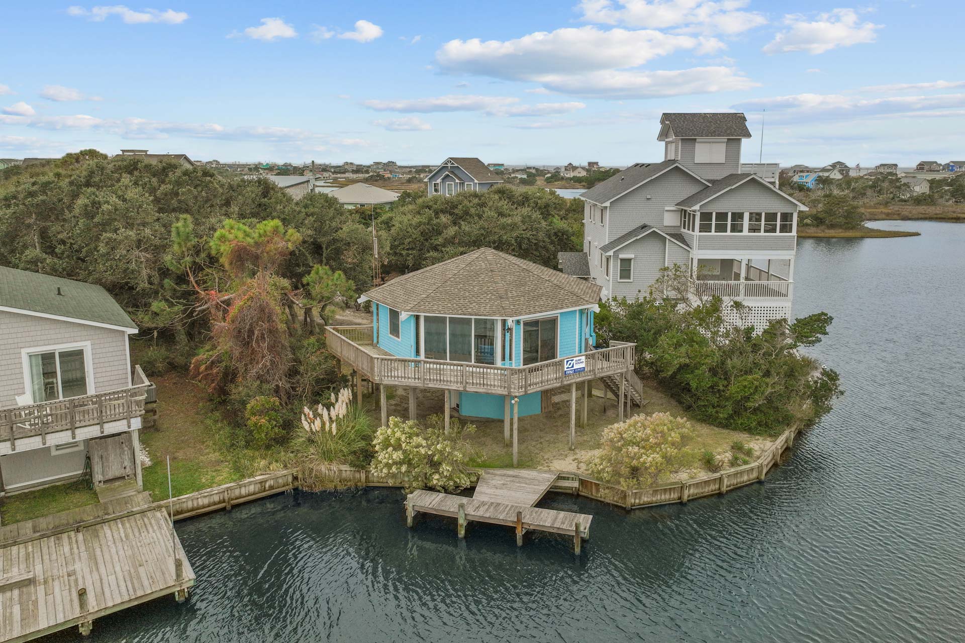 Surf Or Sound Realty 1175 Ozzie's Island Hideaway Exterior 12