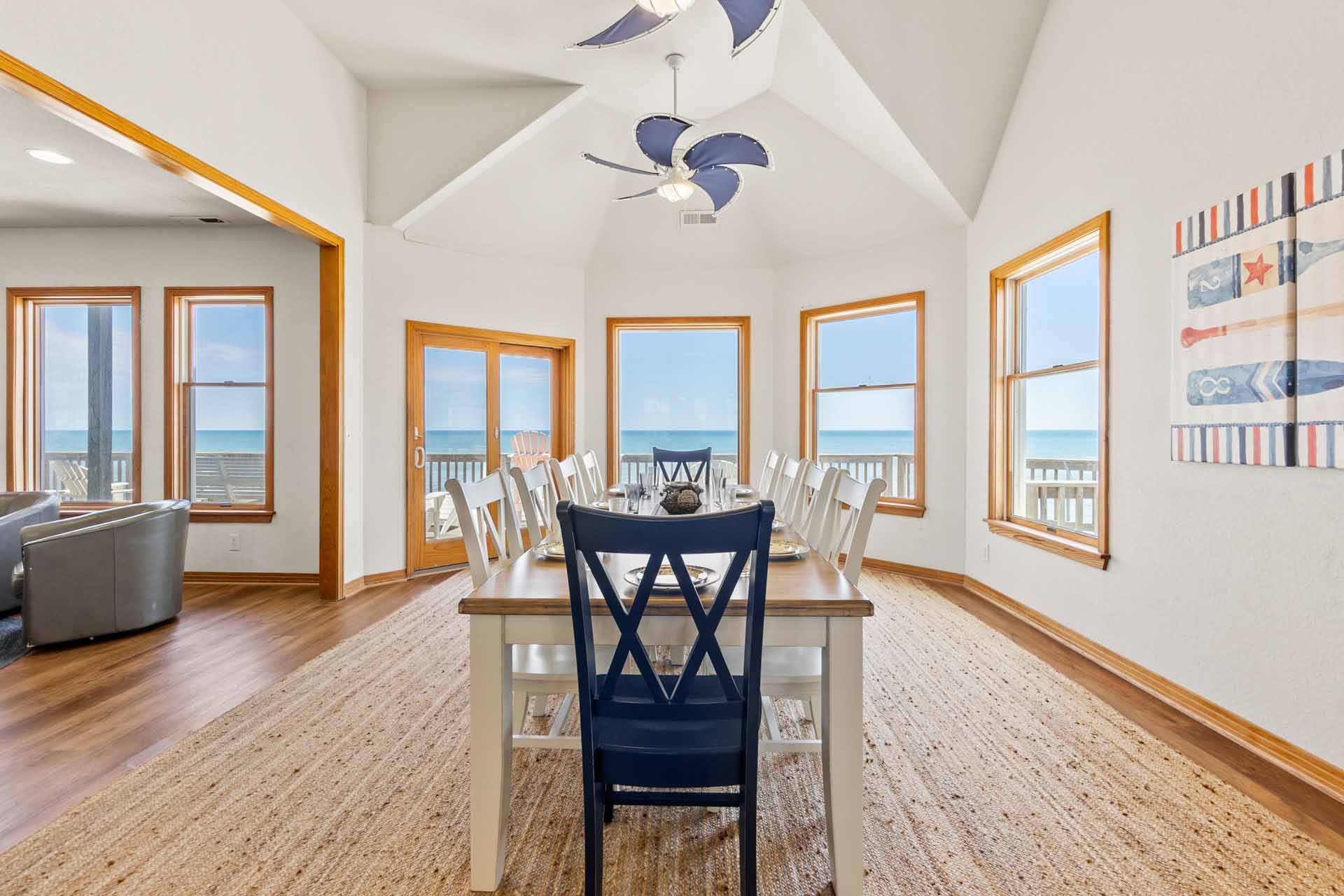 Surf Or Sound Realty Dining Area 1 3365345