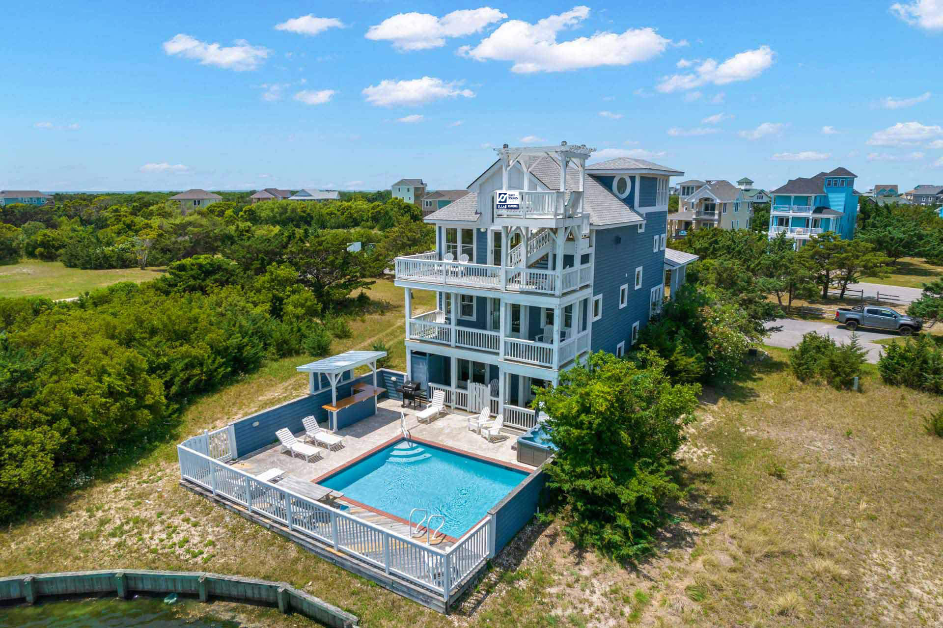 Surf Or Sound Realty 852 Sea Creature Exterior 1