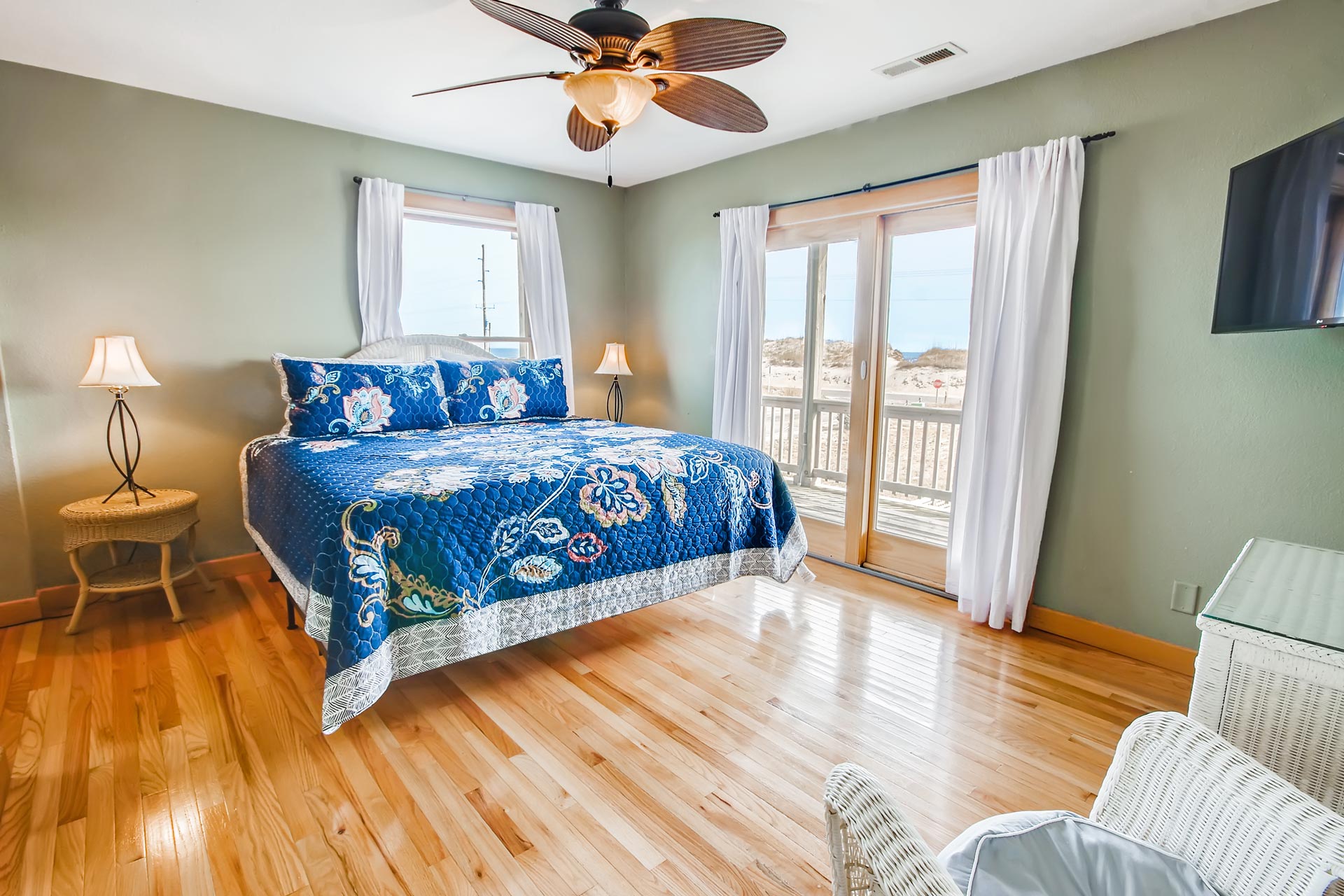 Surf Or Sound Realty Oceanview Hatteras 921 Bedroom 2 (2) 3354863