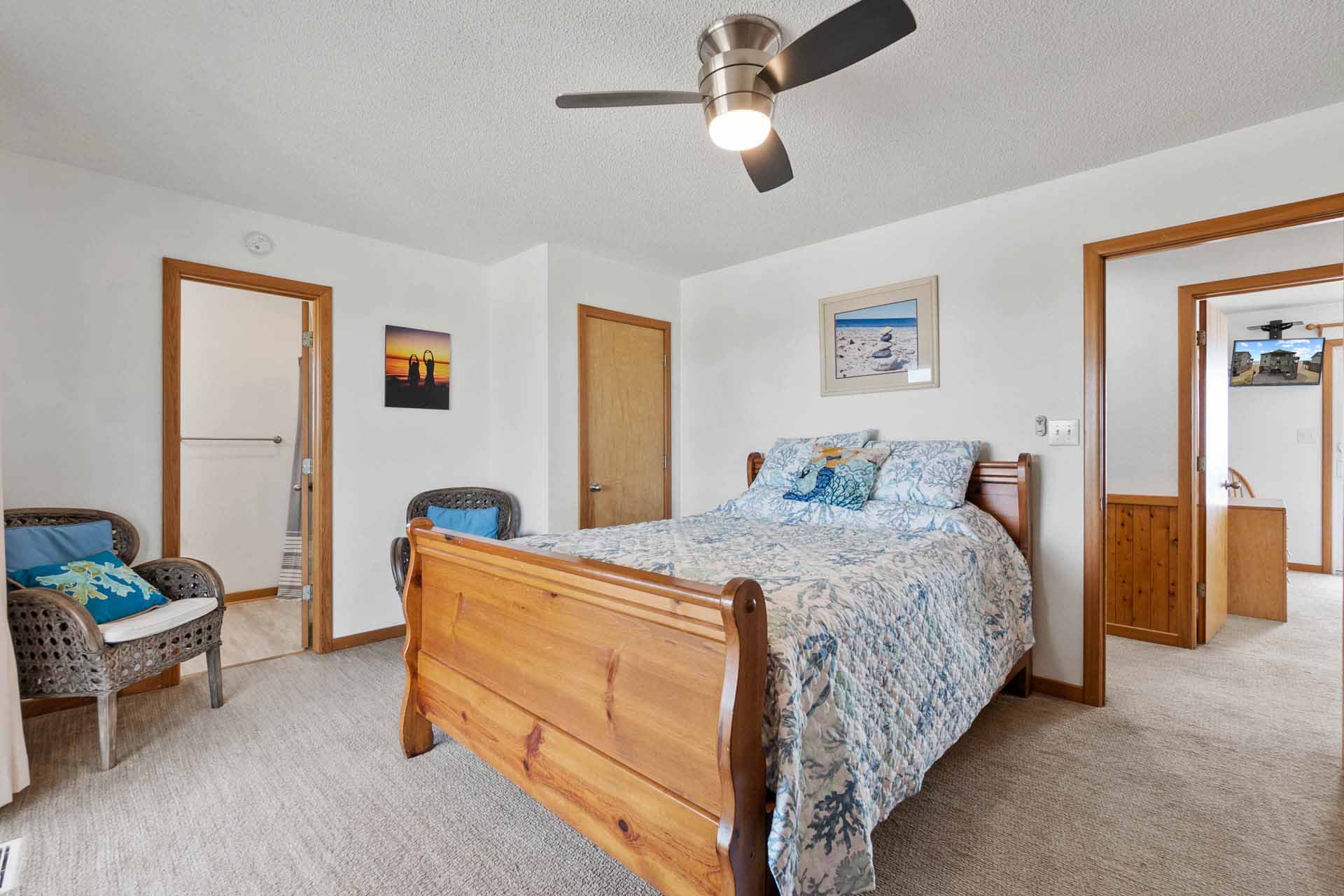 Surf Or Sound Realty 637 Dream Come True Ii First Floor Queen Master Bedroom 2 3364847