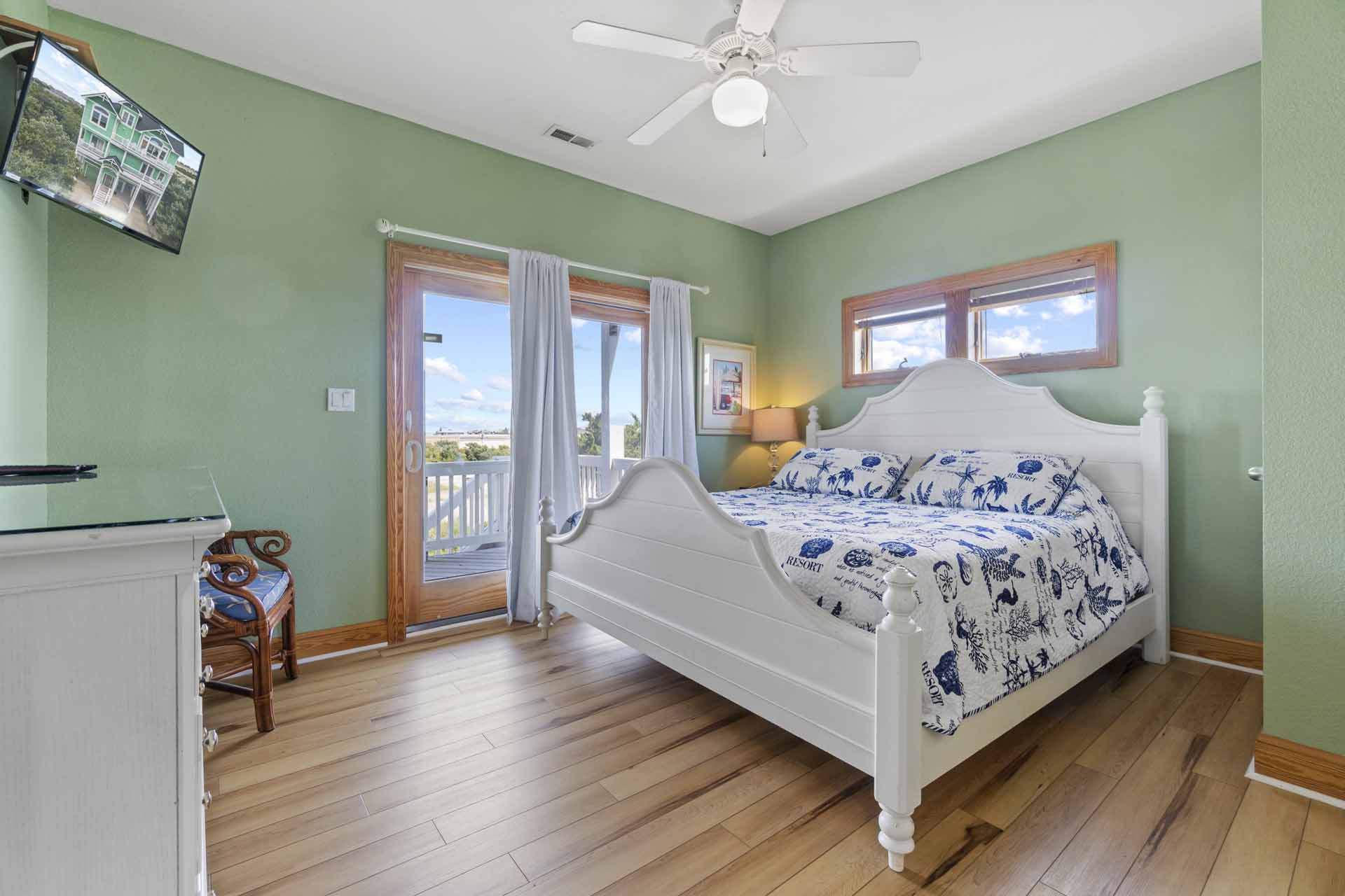 Surf Or Sound Realty 1042 Sound Living Bedroom 5 3365989