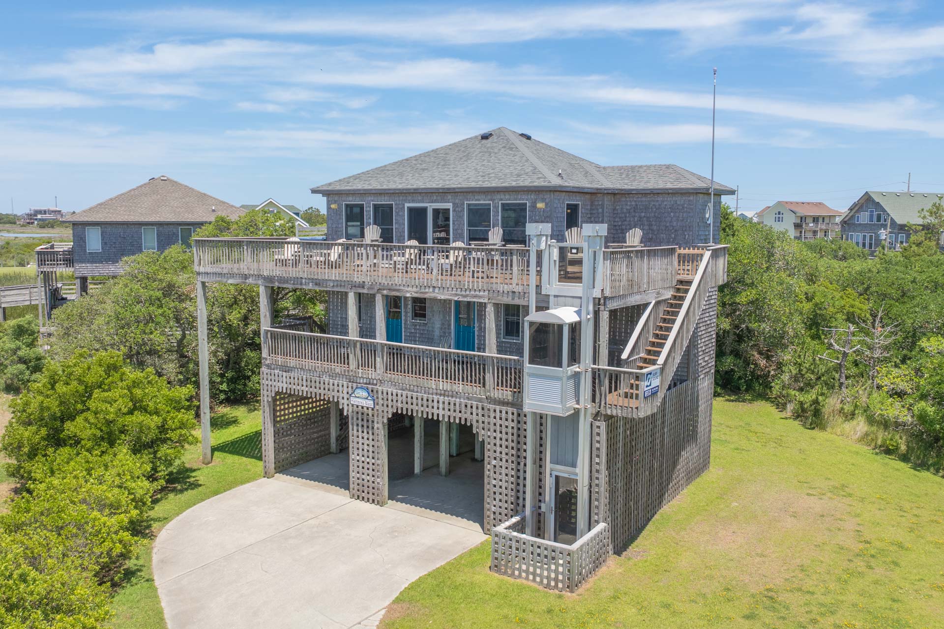 Surf Or Sound Realty 189 Hatteras Blast Exterior 1