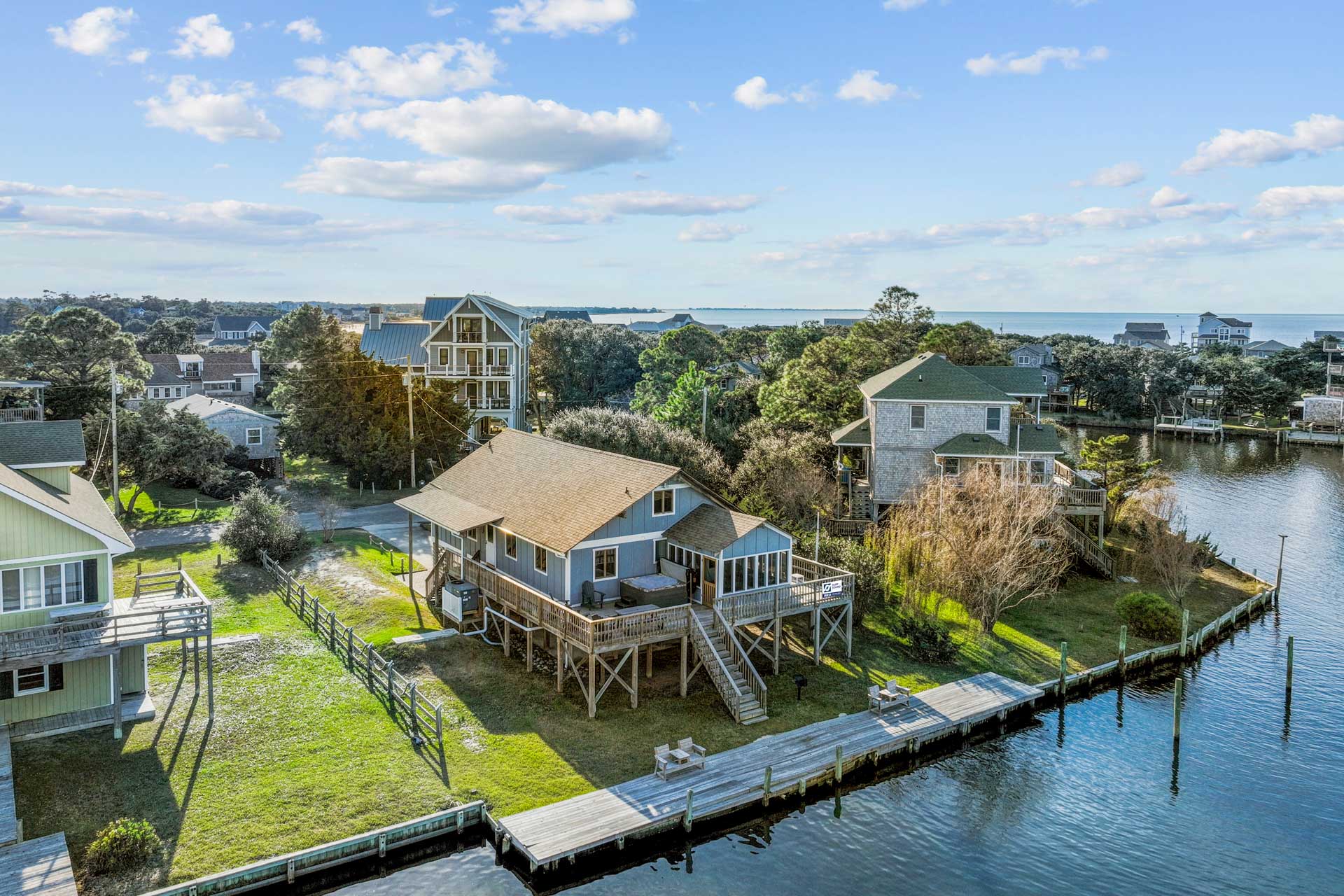 Surf Or Sound Realty 1131 Boxley House Exterior 6