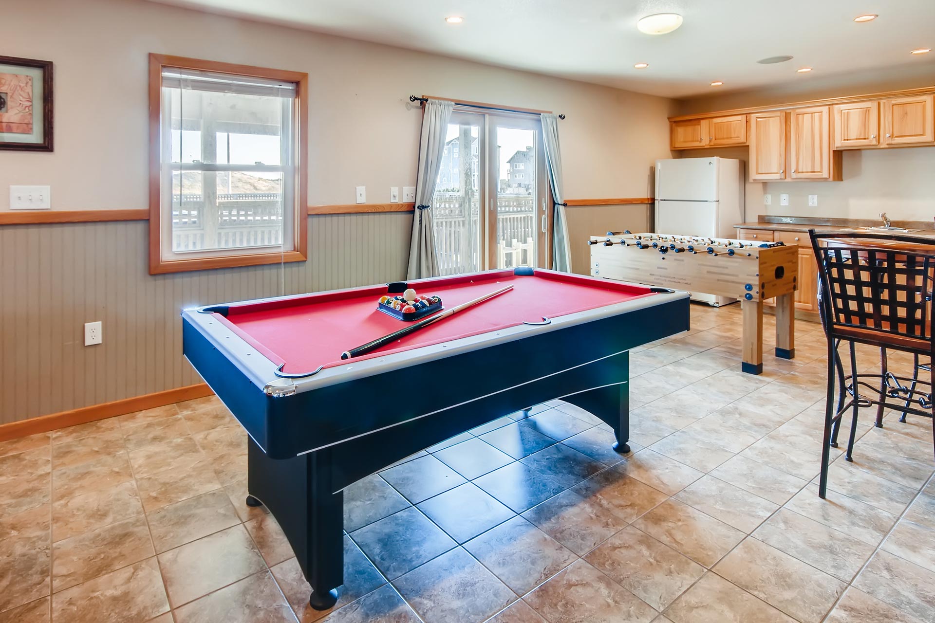 Surf Or Sound Realty Oceanview Hatteras 921 Game Room Pool Table Top 3349429