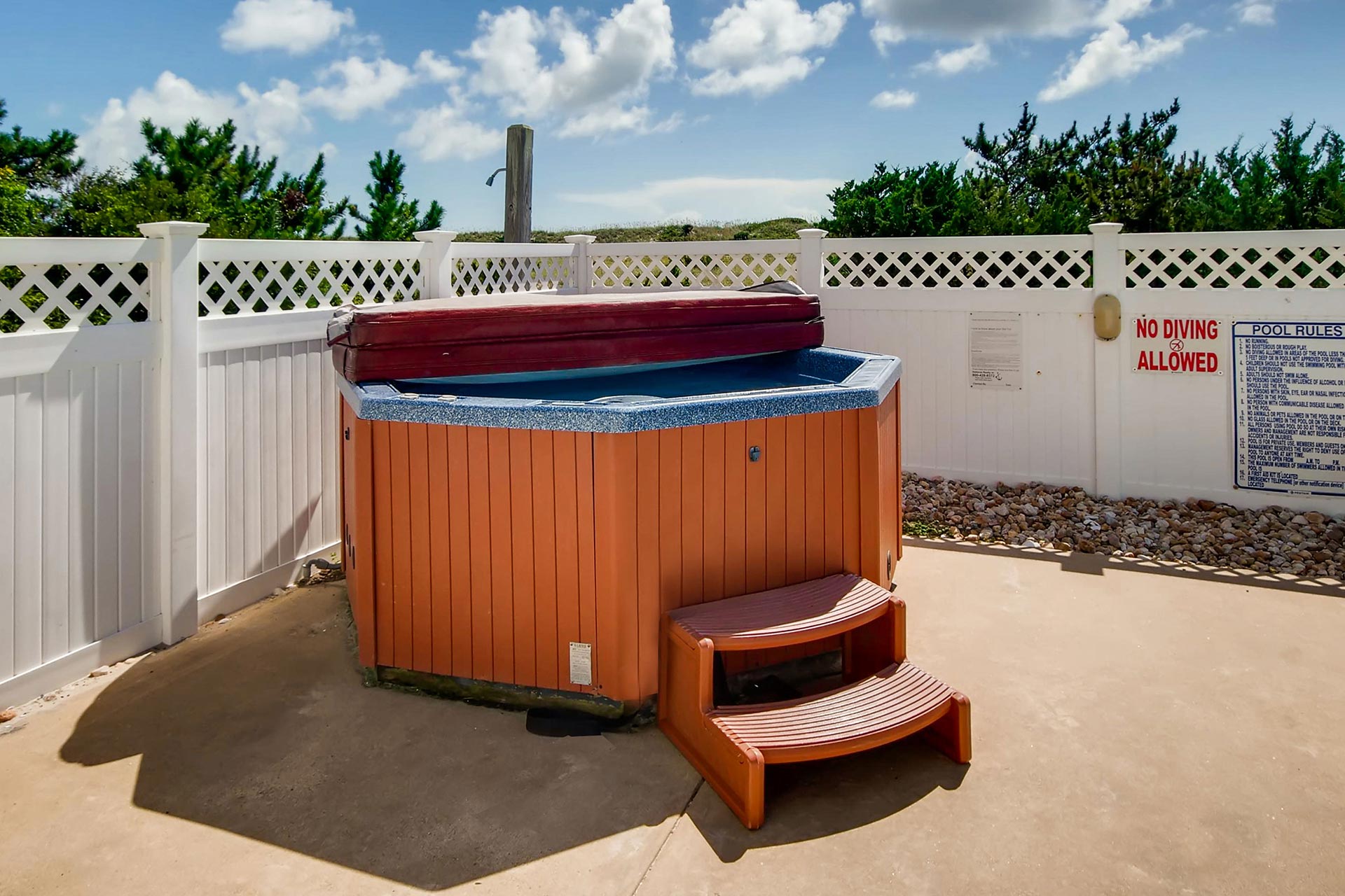 Surf Or Sound Realty 2 Dunes 860 Hot Tub 3339574