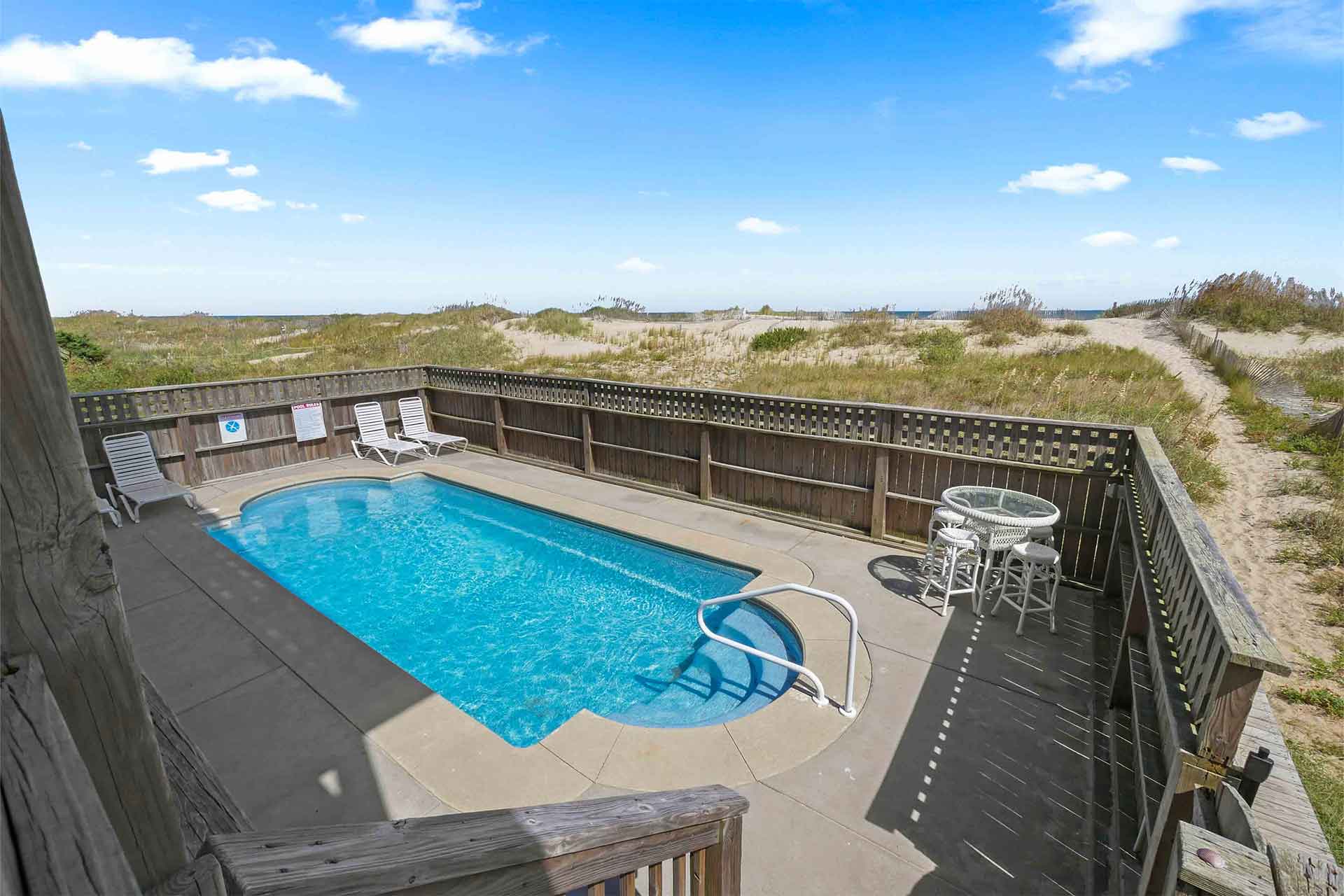 Surf Or Sound Realty 662 Sea Castle Pool 3359843