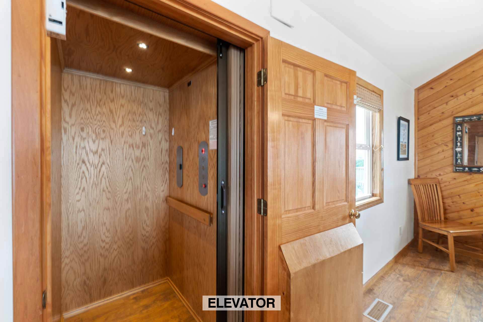 Surf Or Sound Realty 1025 Pfluegers Lure Elevator 3364994