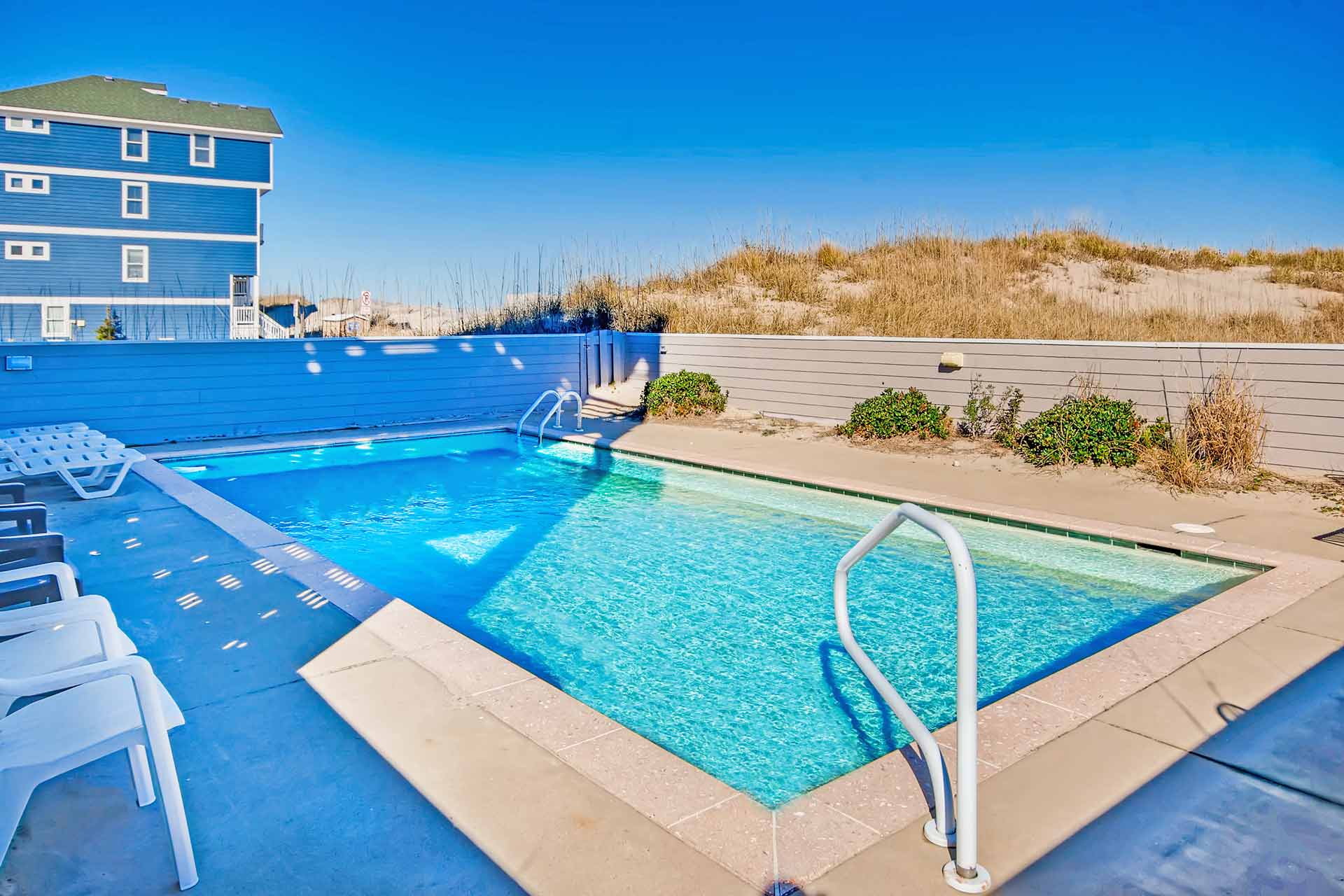 Surf Or Sound Realty 575 Rodanthe Paradise Pool (1) 3354500