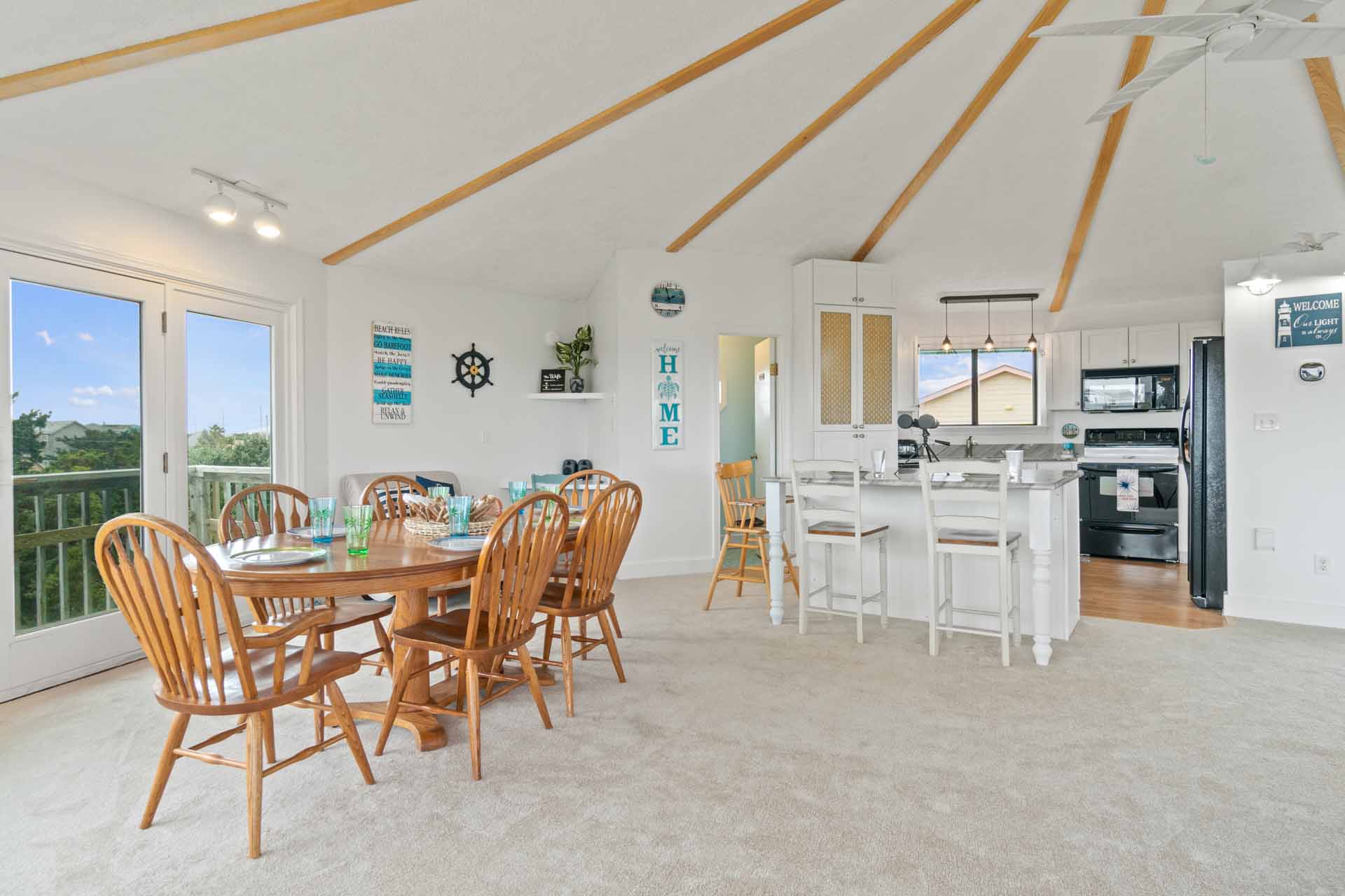 Surf Or Sound Realty 998 Circle In The Sand Dining Area 1 3363269