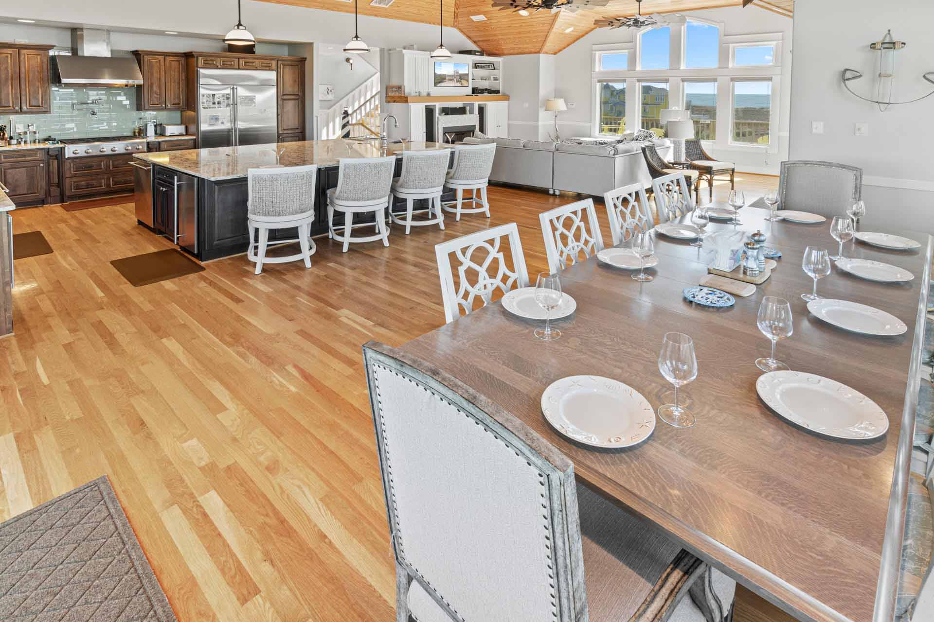 Surf Or Sound Realty 999 Bonzer Beach House Dining Room 2 3362023