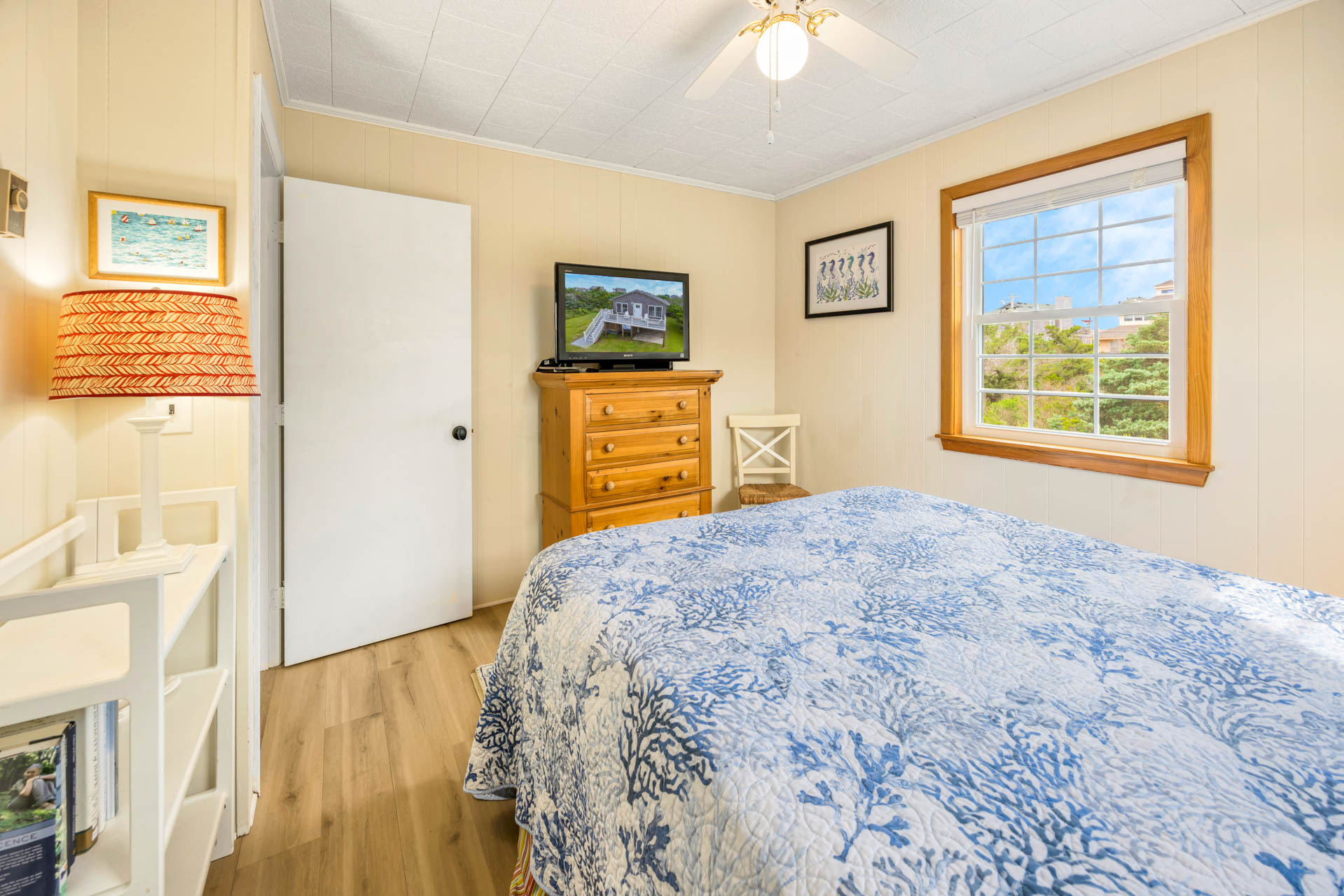 Surf Or Sound Realty 99 Serenity Bedroom 1 2