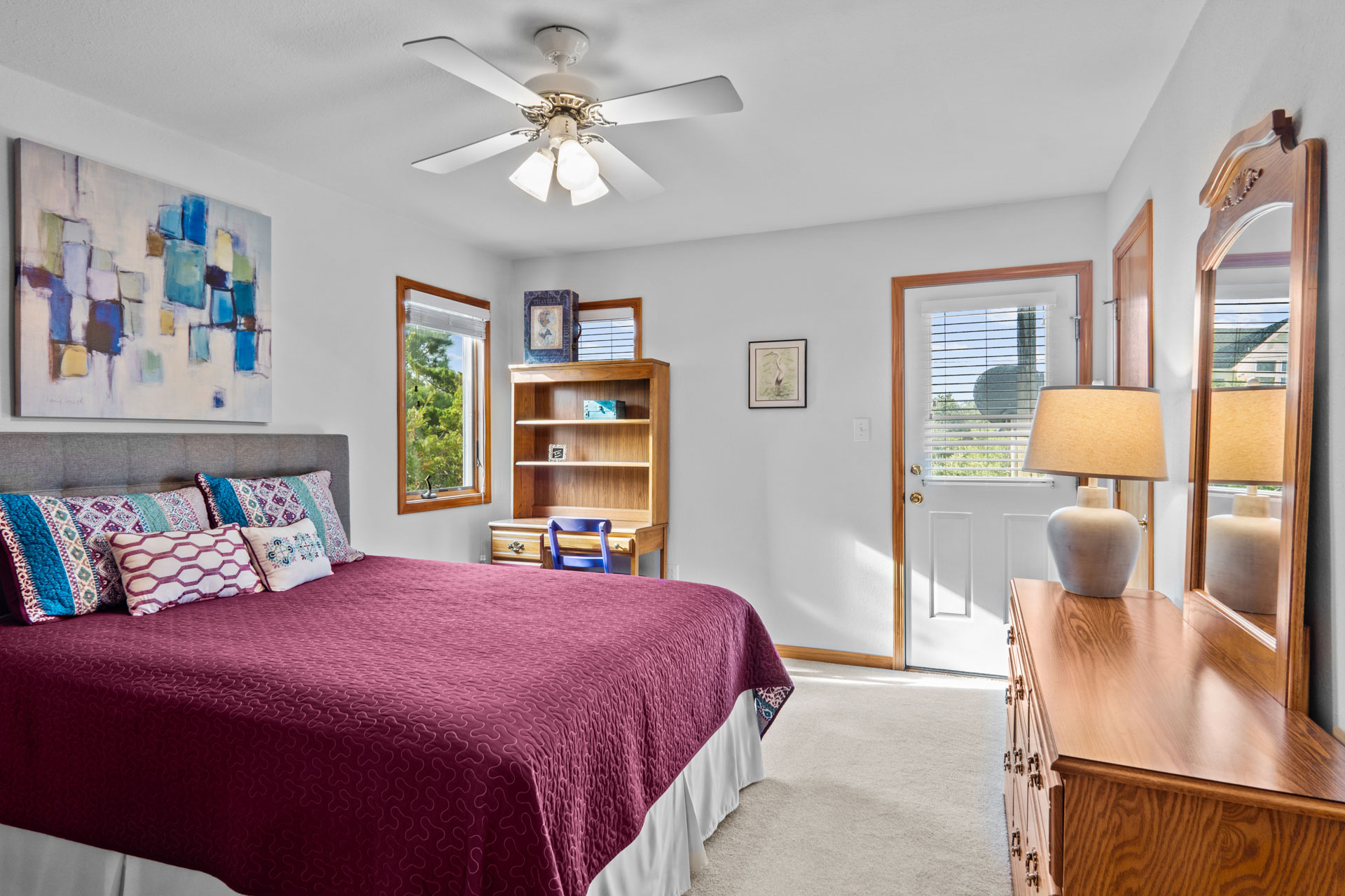 Surf Or Sound Realty 1155 Hatteras Hideout Bedroom 2 2