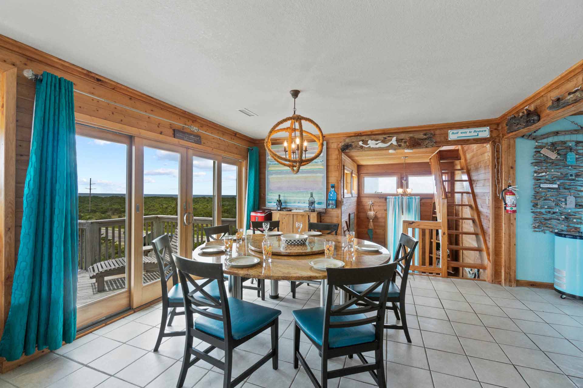 Surf Or Sound Realty 1050 One Dining Area 1 3366552