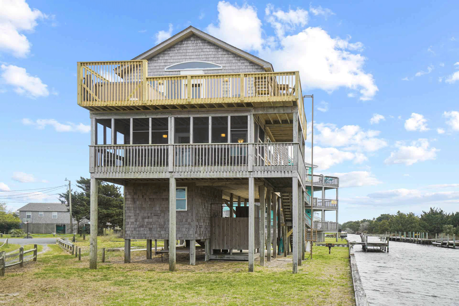 Surf Or Sound Realty 94 Summer Wind Exterior 3362863