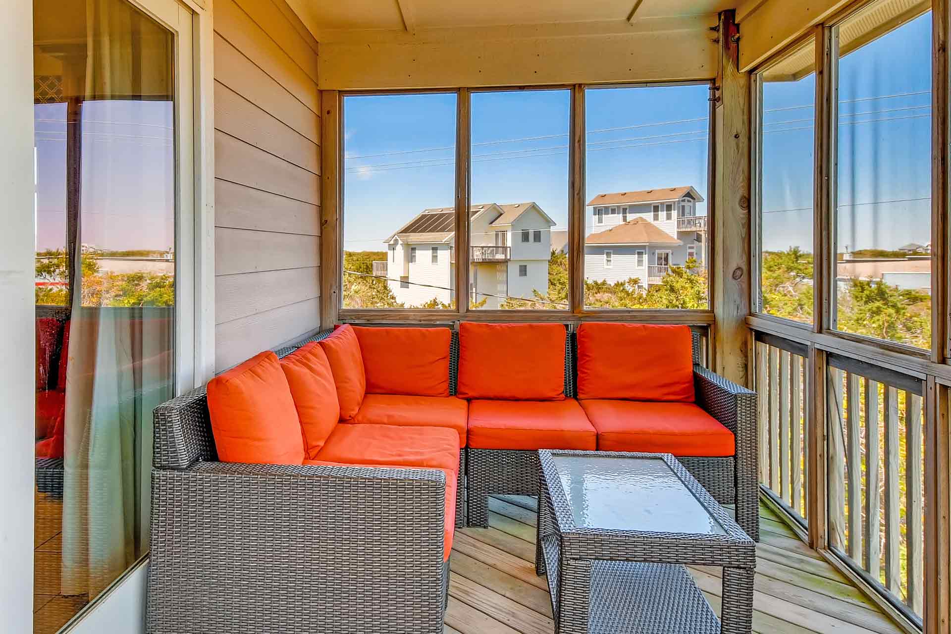 Surf Or Sound Realty 786 Medley Paradise Screened Porch 3356006