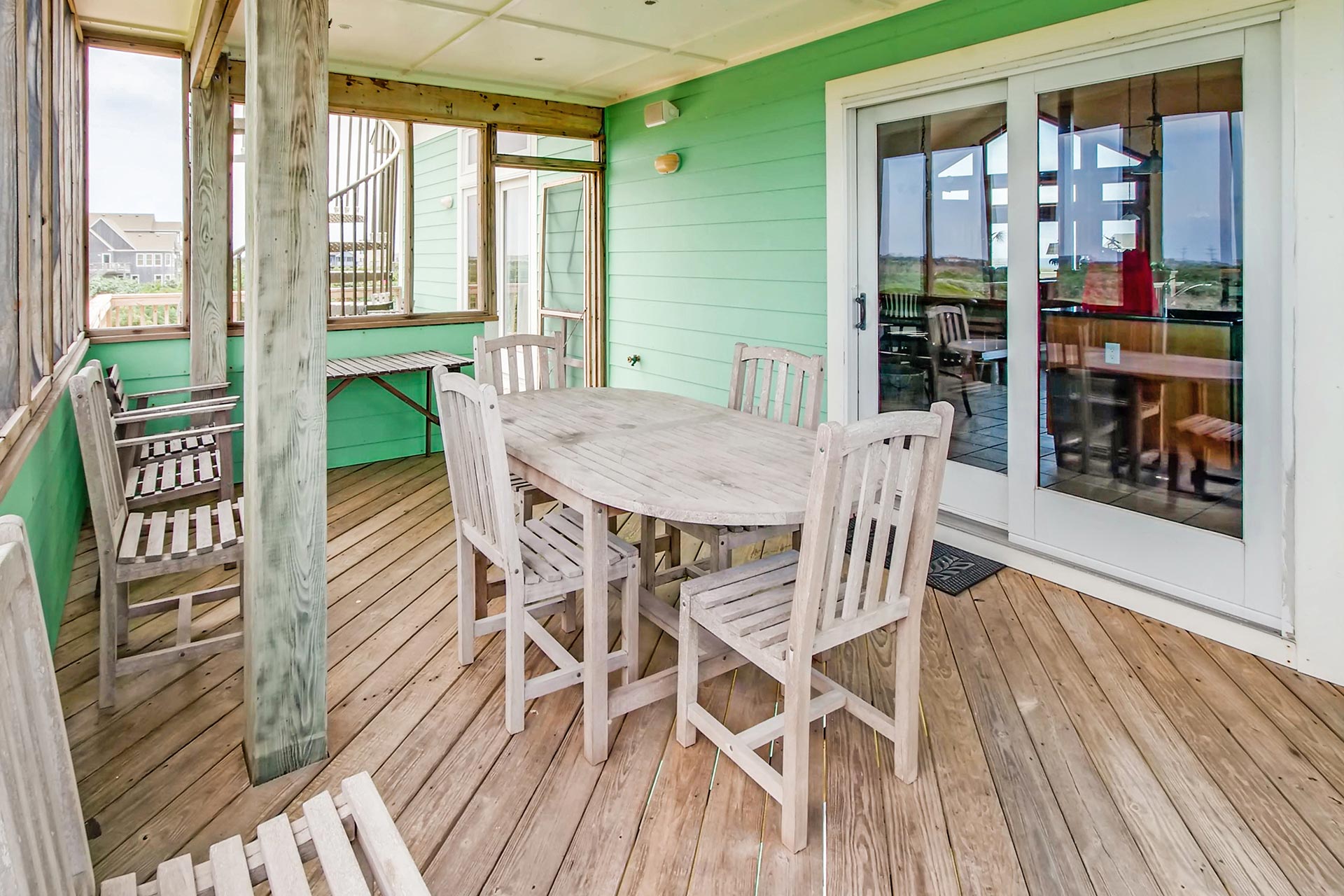 Surf Or Sound Realty Queen Annes Retreat 892 Screened Porch 3345750