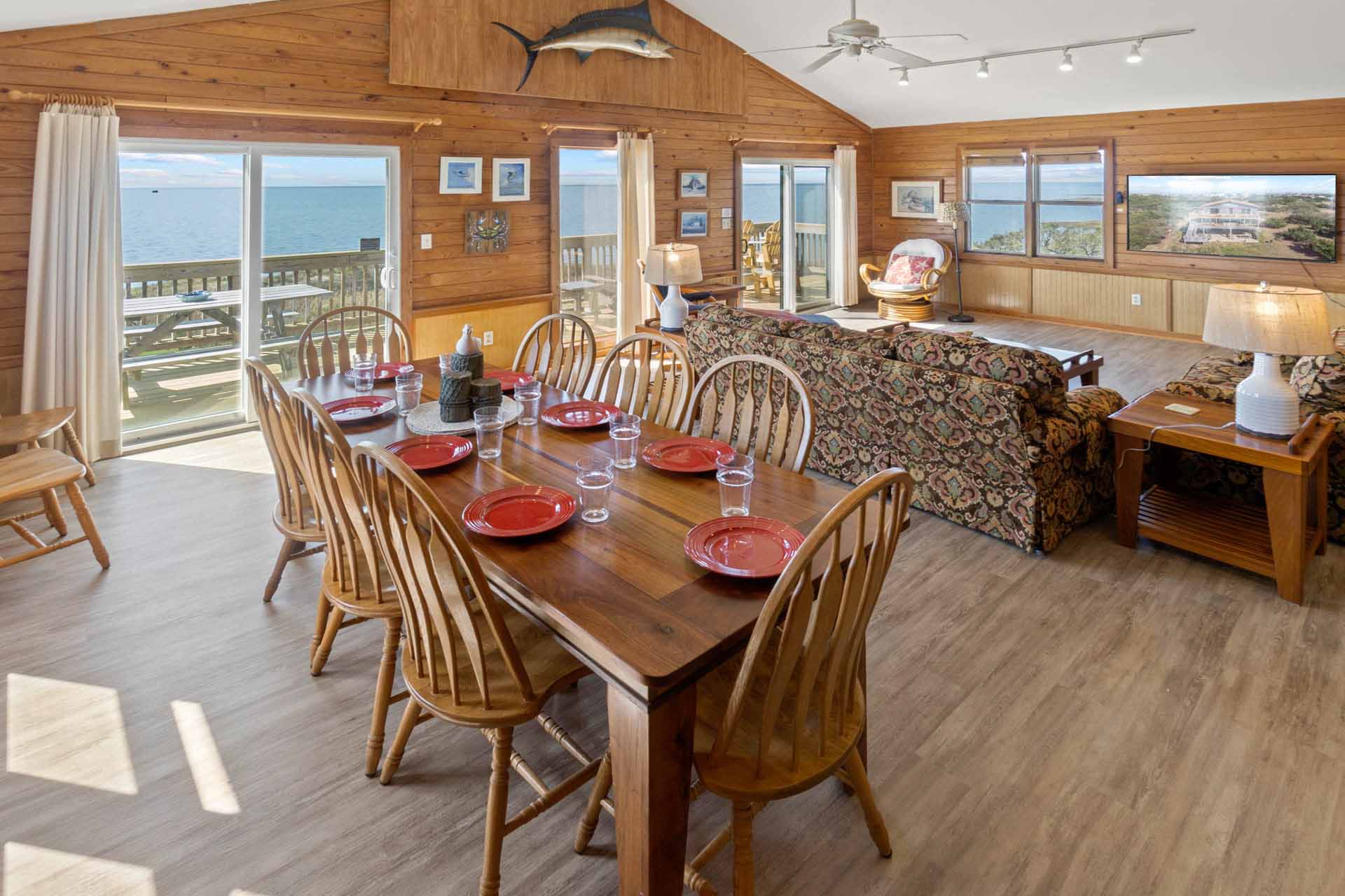 Surf Or Sound Realty 668 Windy Dining Area 1 3362945