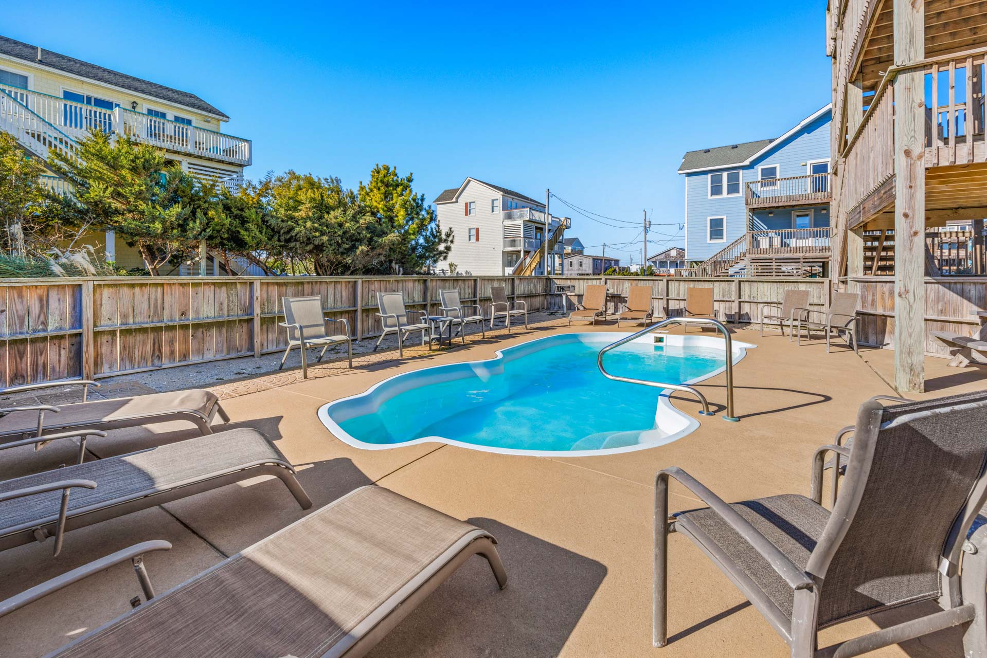 Surf Or Sound Realty 1223 Sunsets In Rodanthe Pool Area 1