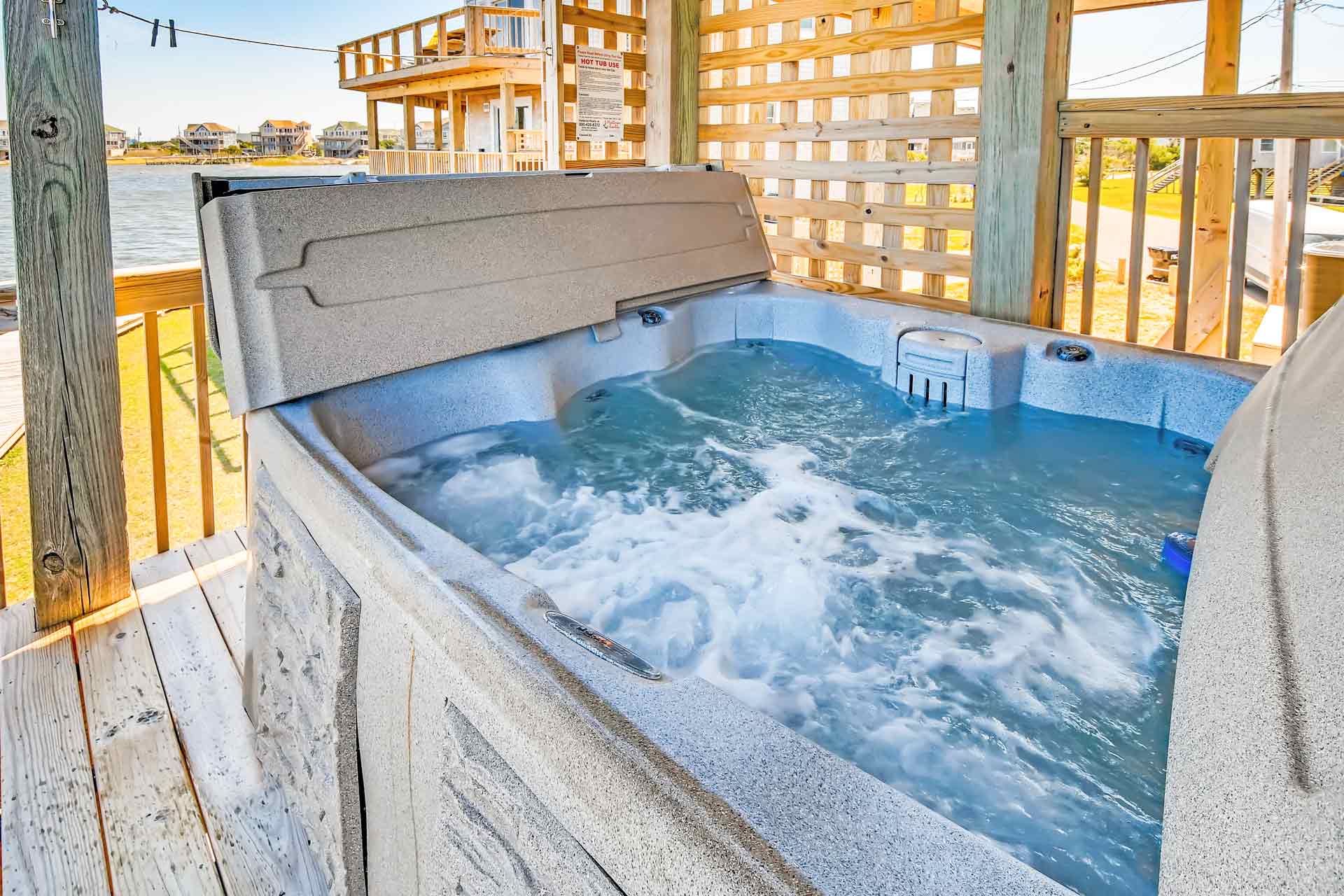 Surf Or Sound Realty 950 Winds Up Hot Tub 2 3355979