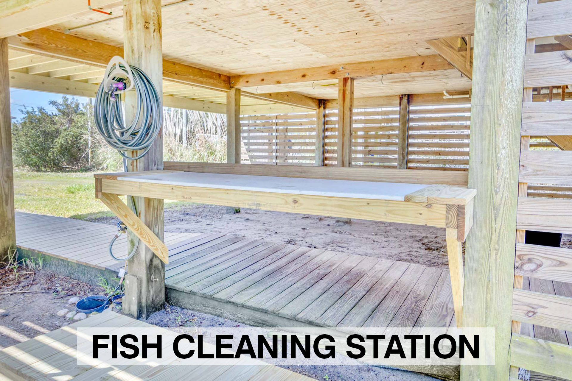 20 Surf Or Sound Realty 1091 Tropicana Cabana Fish Cleaning 01 3371898