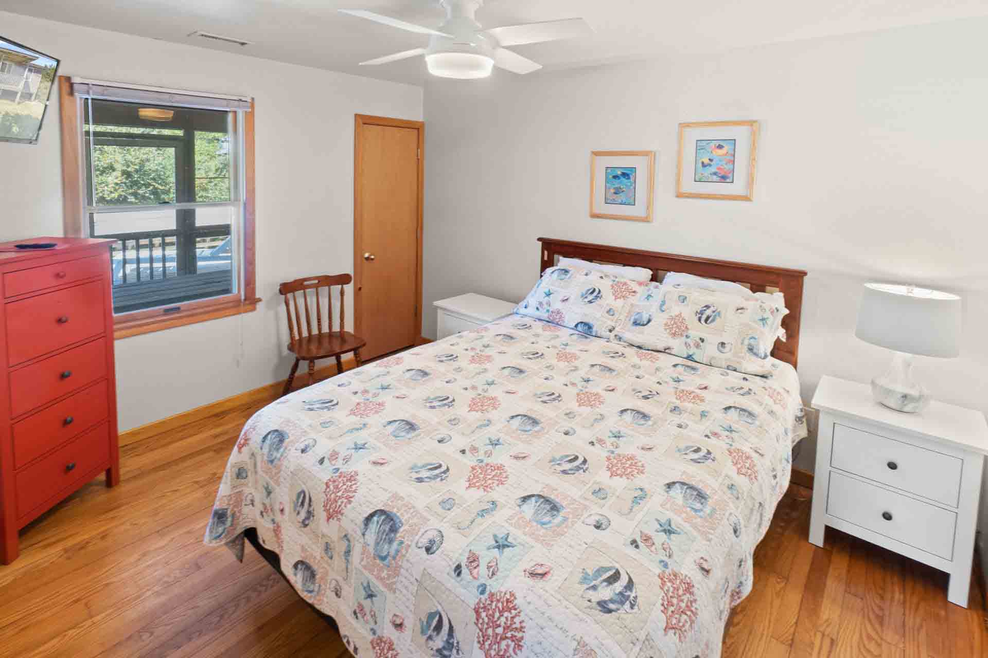 Surf Or Sound Realty 171 Boreas Queen Bedroom Right Side Fp 3362437