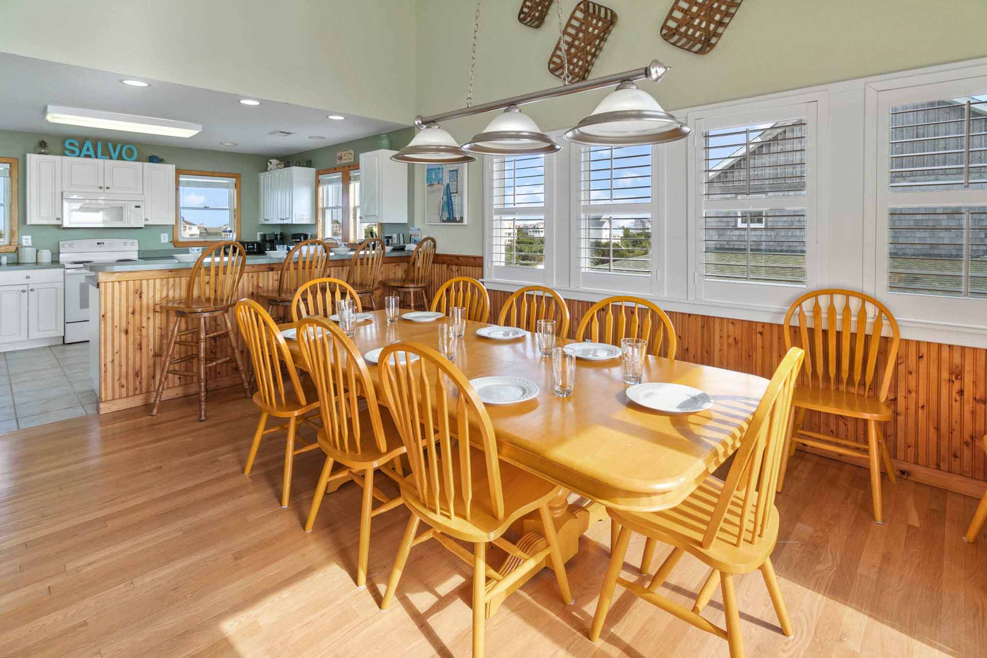 Surf Or Sound Realty 339 Salvo Sunsets Dining Area 1 3364728