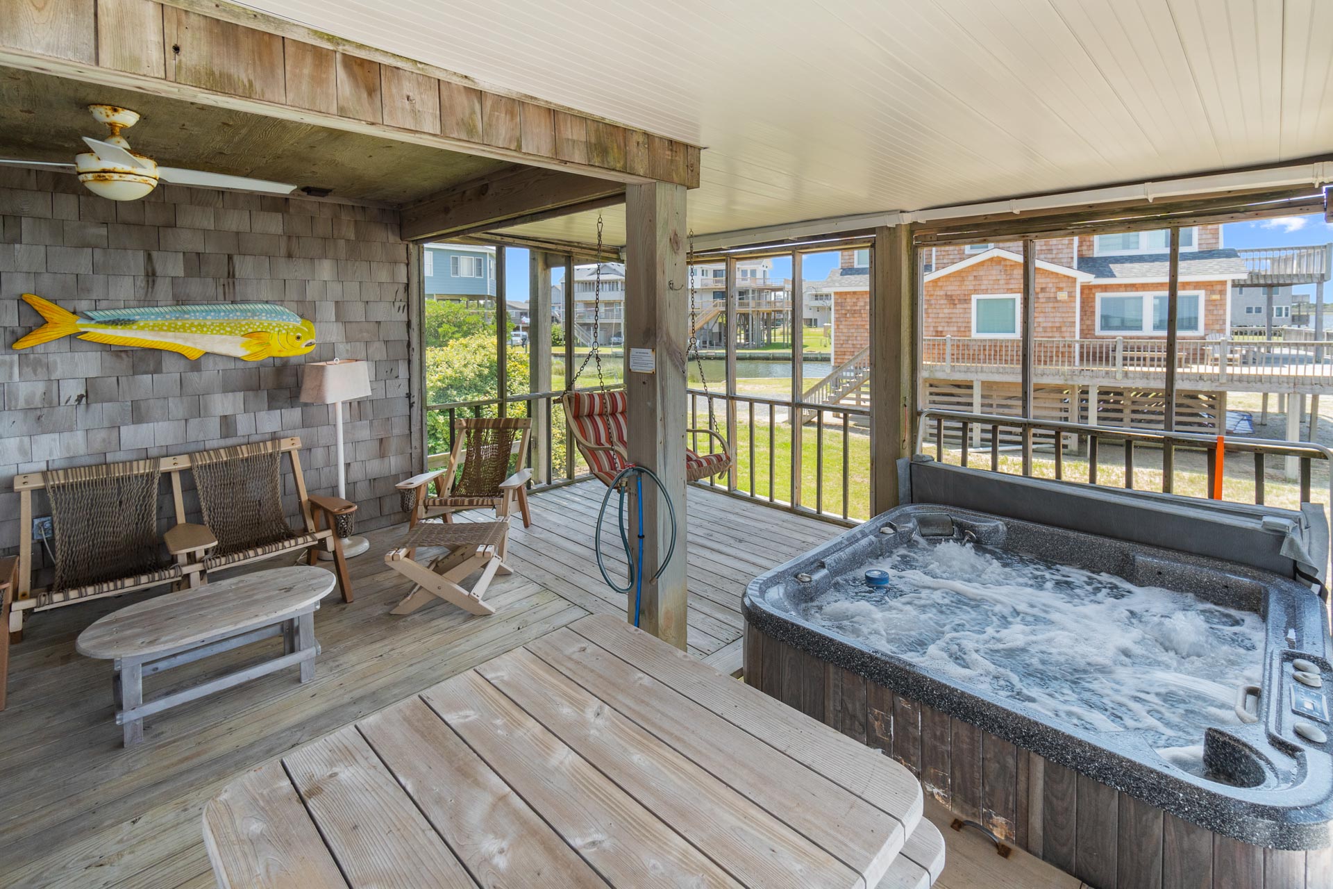 Surf Or Sound Realty 1018 Sound Wave Hot Tub 3364816