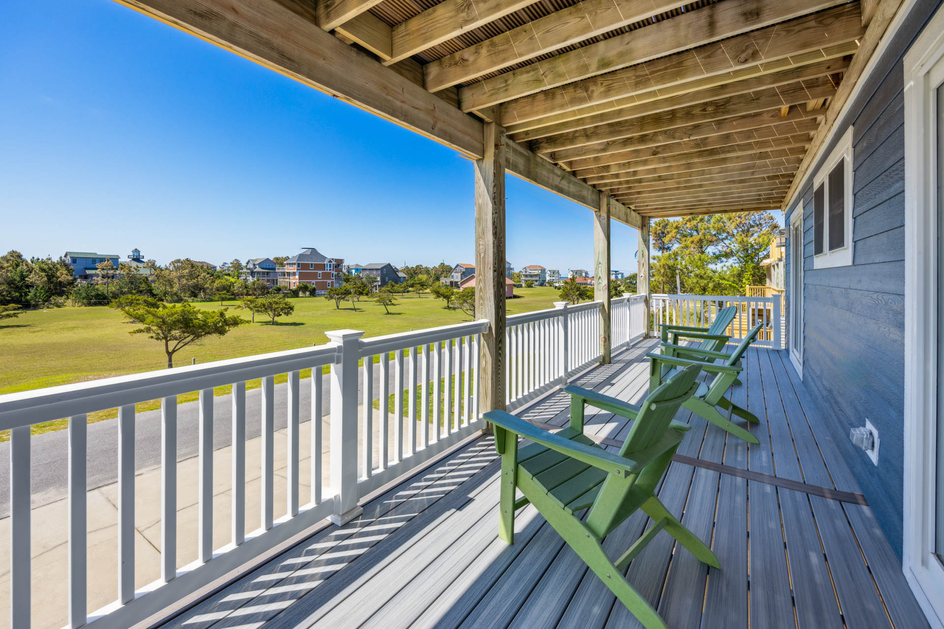 Surf Or Sound Realty 427 Just Beachy Deck 1