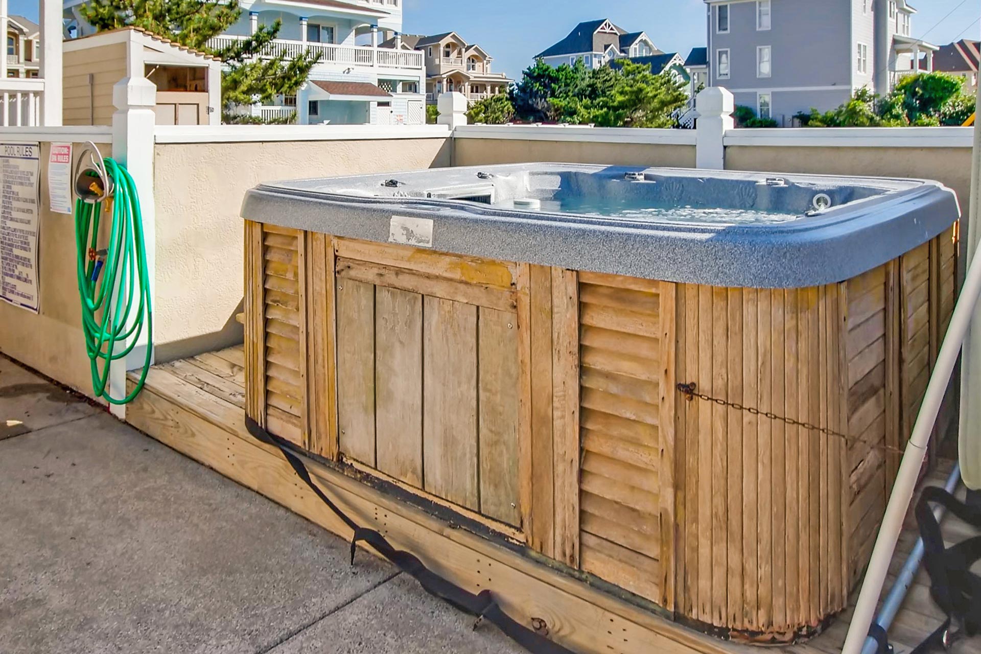 Surf Or Sound Realty Hatteras Seaduction 528 Hot Tub 3342431