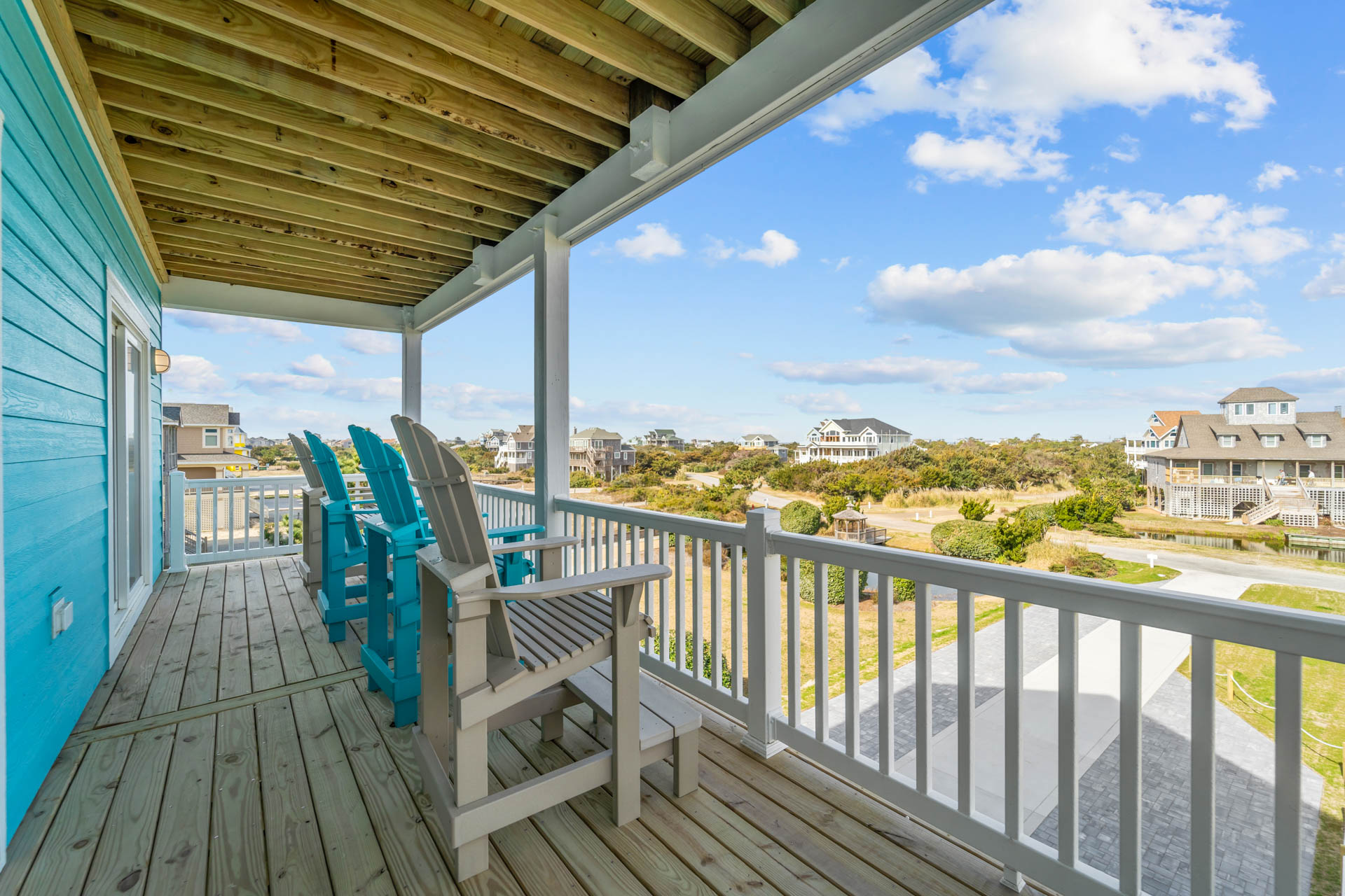 Surf Or Sound Realty 1093 Hatteras Holiday Decks 11