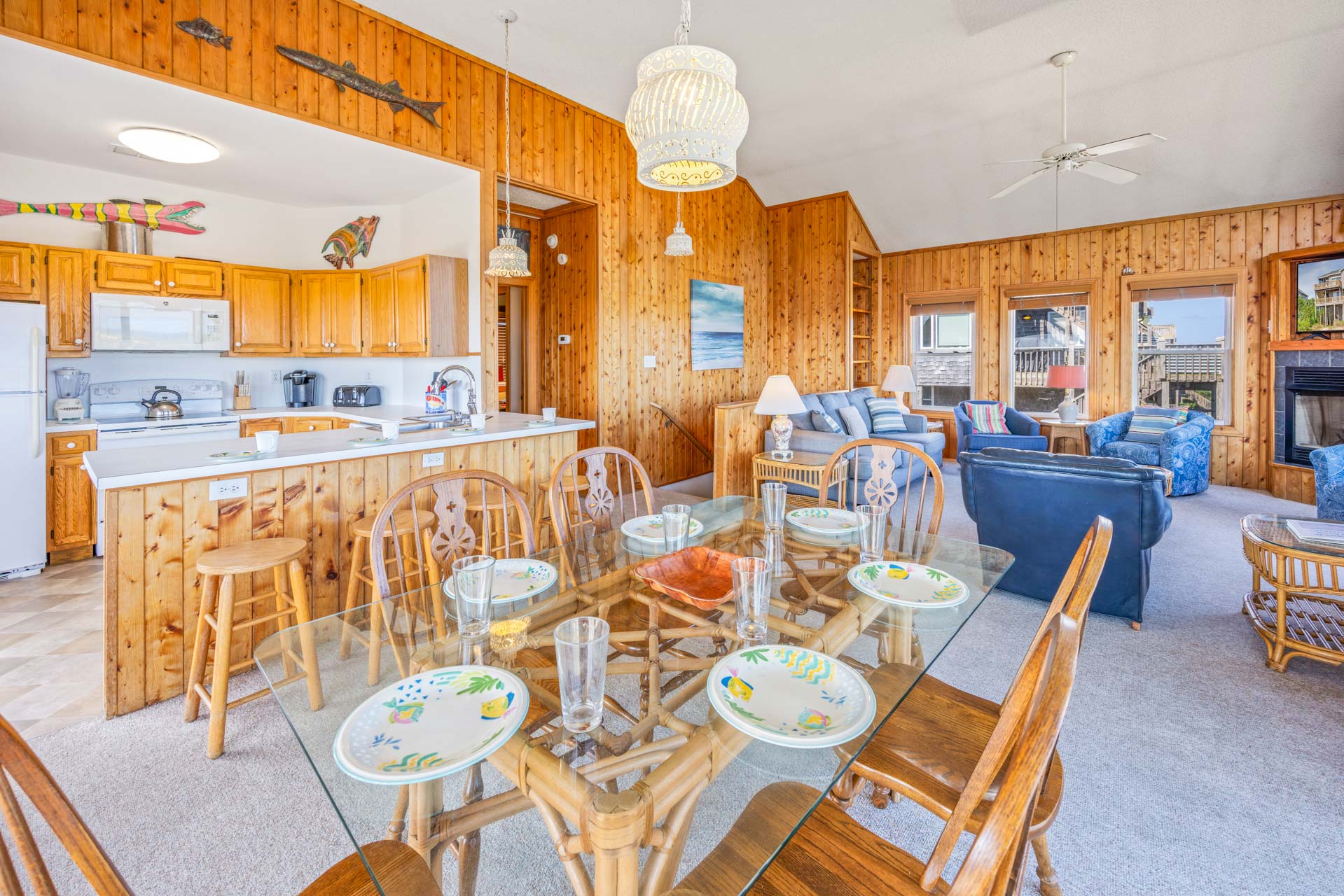 Surf Or Sound Realty 138 Salvocean Dining Area 3