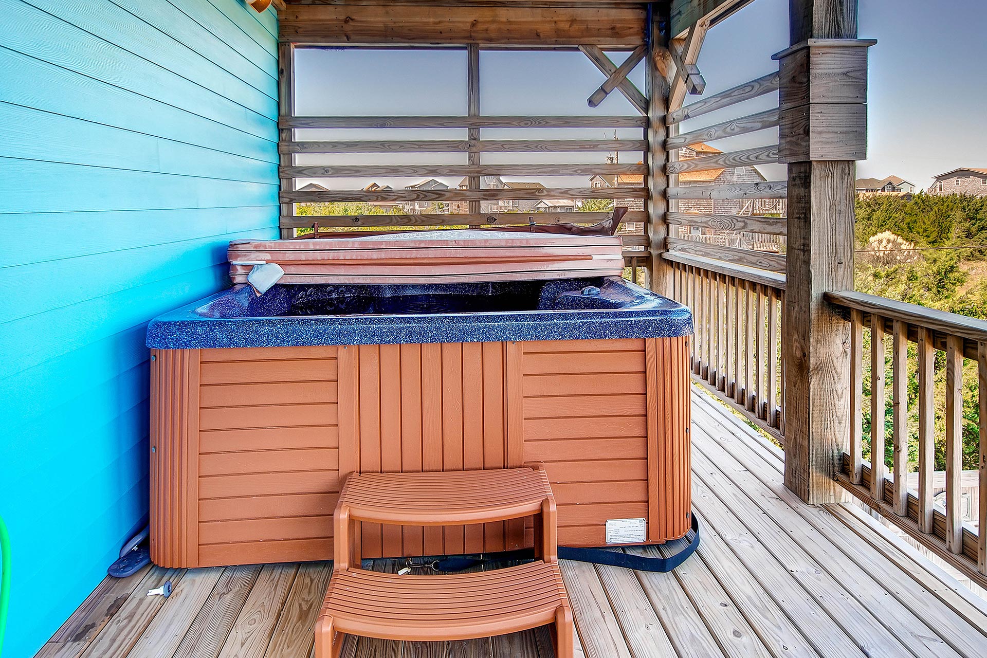 Surf Or Sound Realty Jus Chillin 799 Hot Tub 3337817