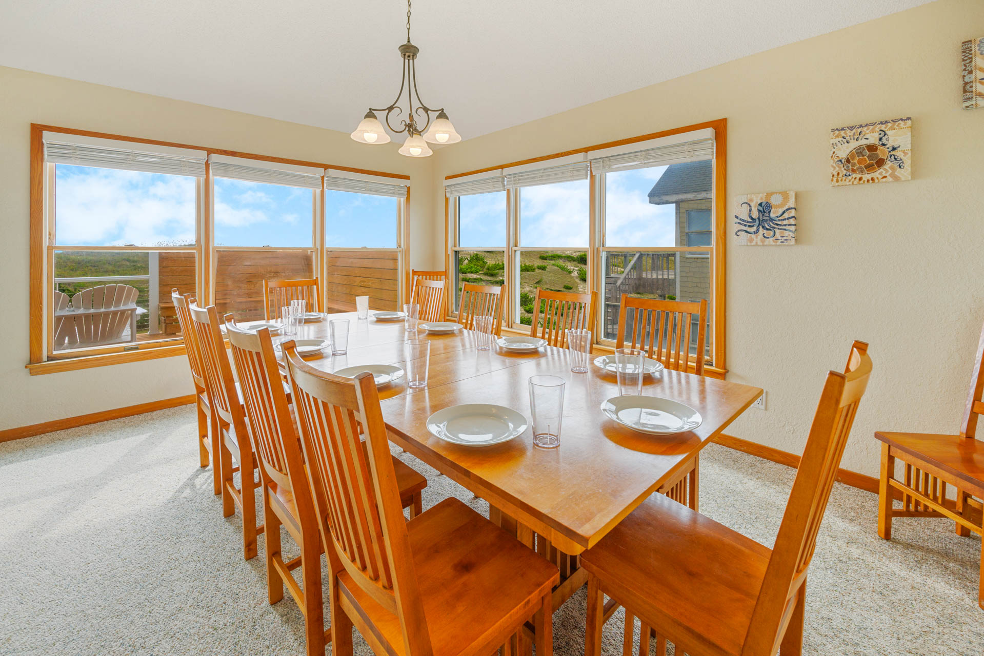 Surf Or Sound Realty 1208 Tranquil Waves Dining Area 1