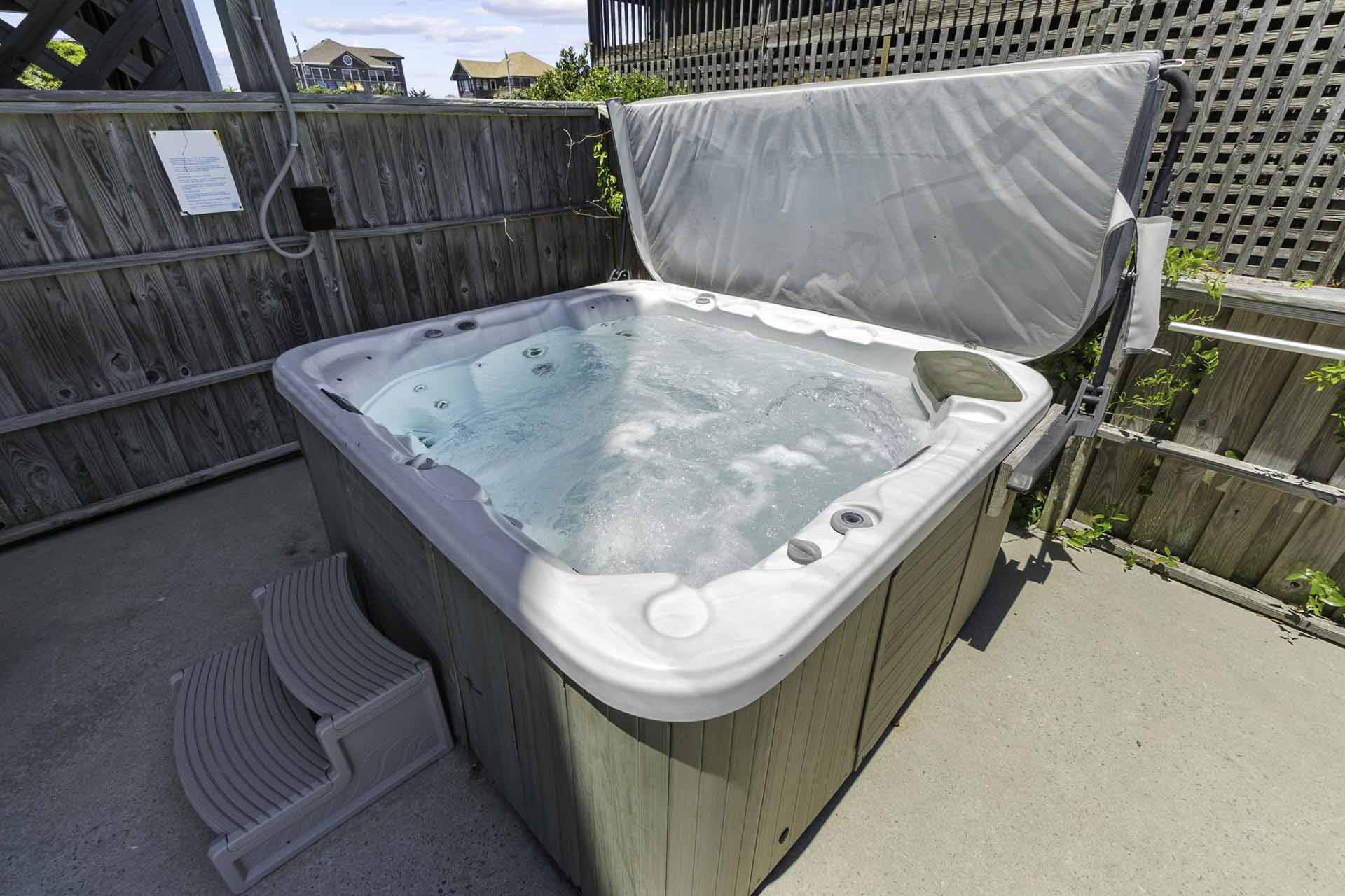 Surf Or Sound Realty 1028 Southern Exposure Hot Tub 3365746