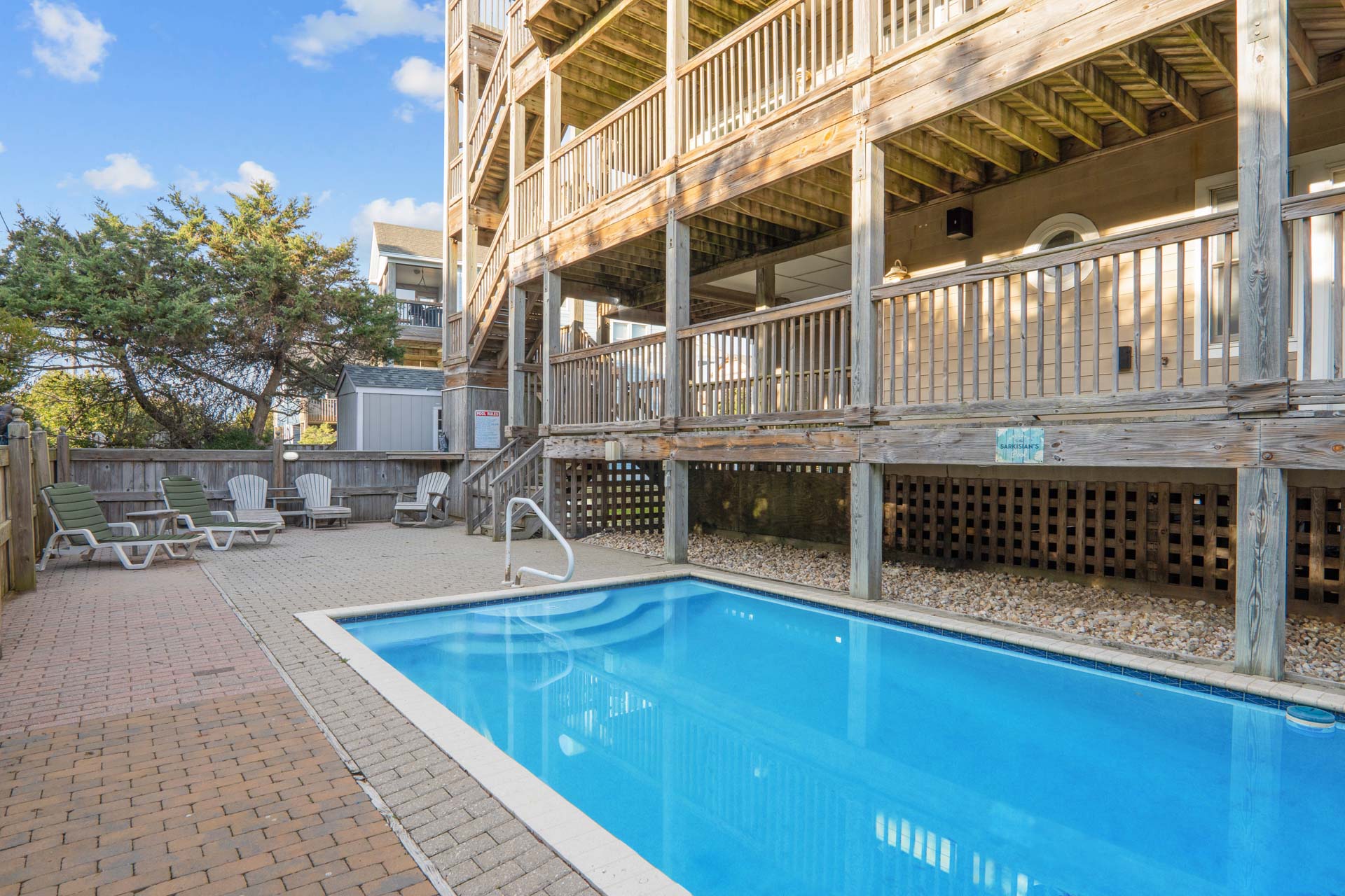 Surf Or Sound Realty 1184 Hatteras At Last Pool Area 3