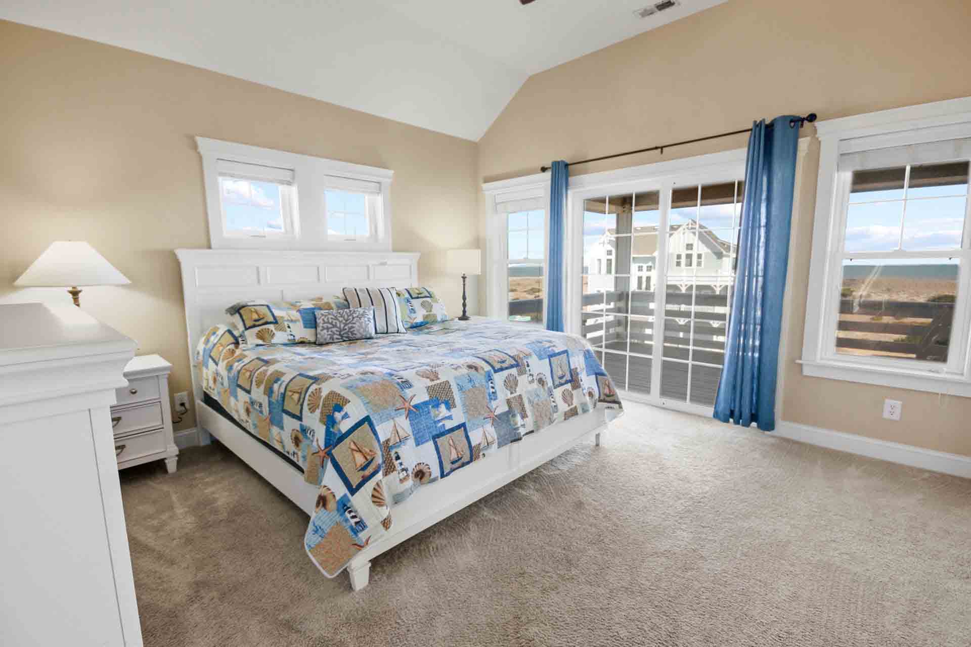 Surf Or Sound Realty 553 Splash Mansion King Bedroom Ocean Side 3361044