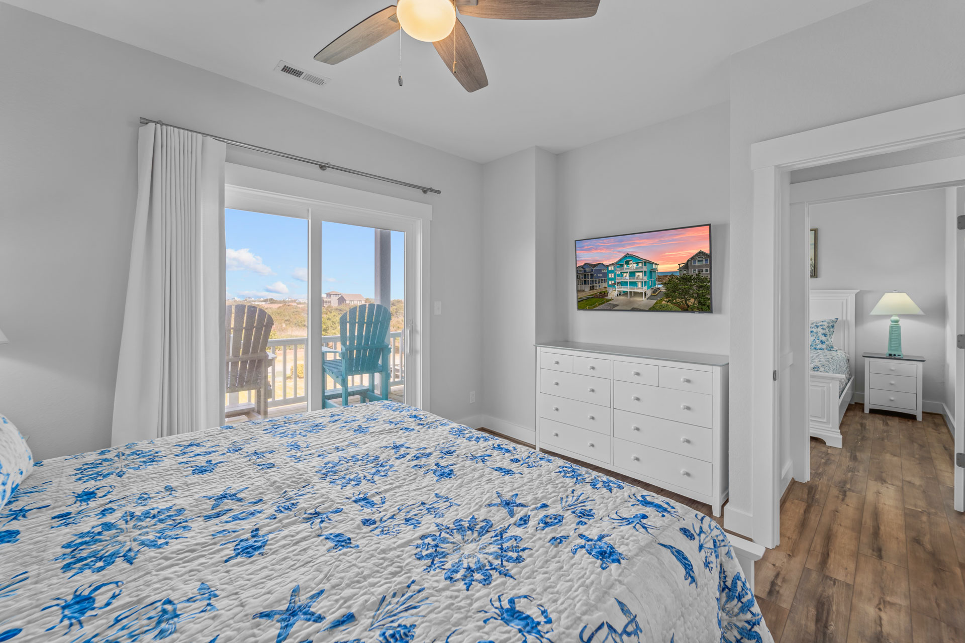 Surf Or Sound Realty 1093 Hatteras Holiday Bedroom 11 2